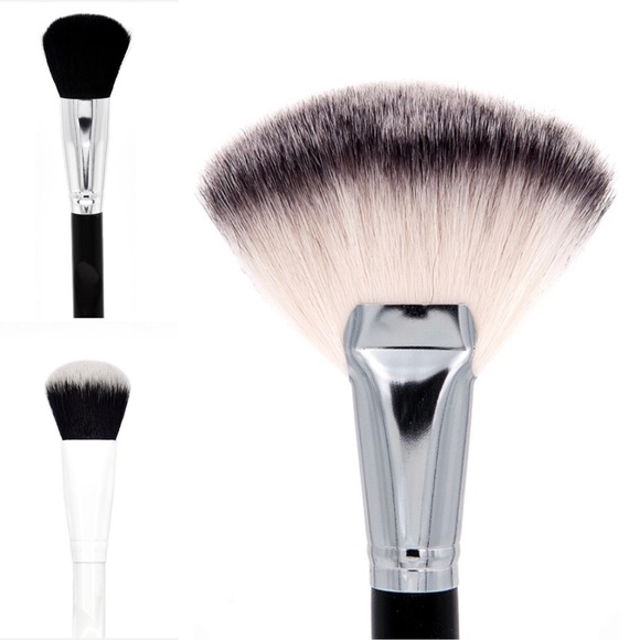 CROWN COSMETICS—SET OF 3 CROWN MAKEUP BRUSHES!! (BNWT/INDIVIDUALLY WRAPPED)!! - Picture 2 of 7